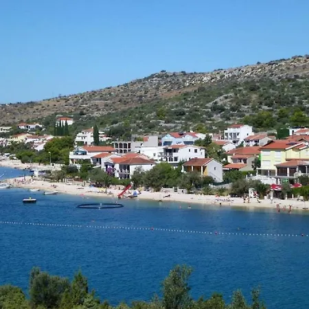 Mio - 100 M From Beach Apartment Podglavica