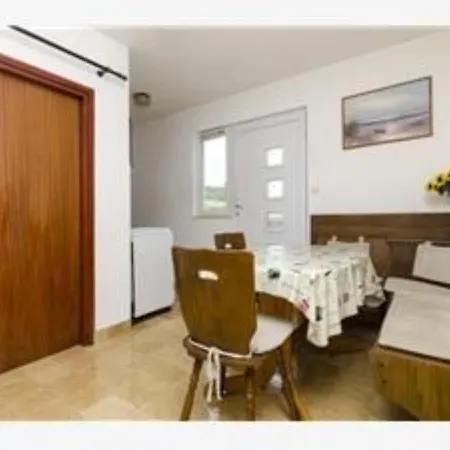 Apartment Mio - 100 M From Beach